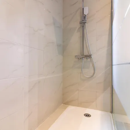 Appartement Moderne Et Elegant Quartier Saint-jean 2 *