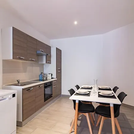 Moderne Et Elegant Quartier Saint-jean 2 公寓 *